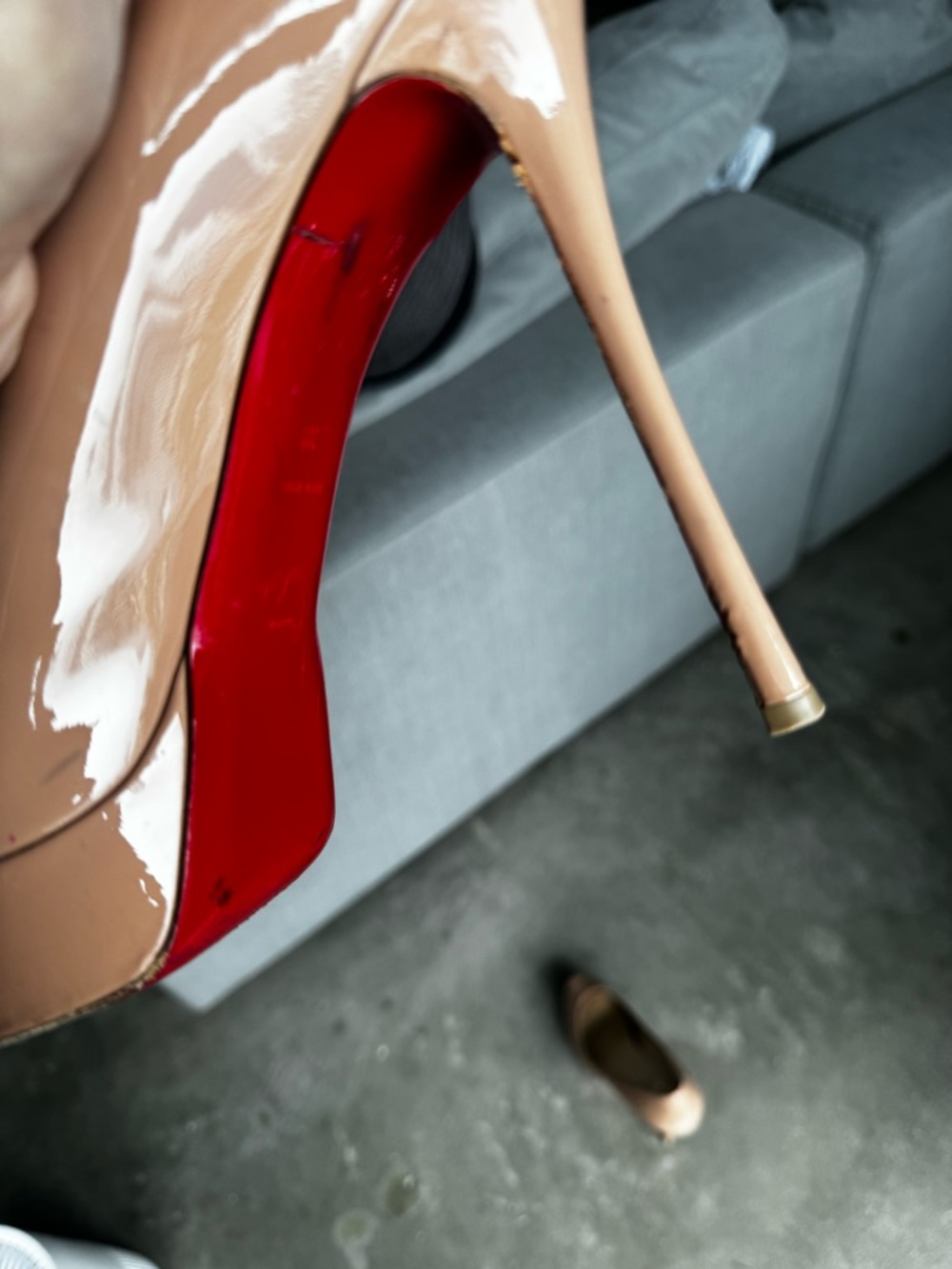 Christian Louboutin Nude Patent Stiletto Pumps with Red Sole - Picture 5 of 6